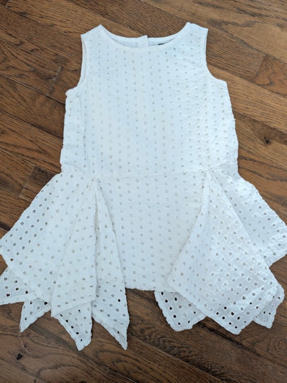 Baby GAP Eyelet White Flowing Dress for Girls 2T